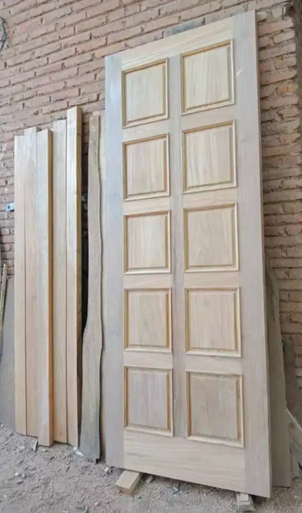 Pintu kusen jati baru