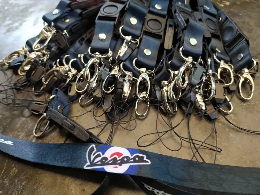 Souvenir Tali Lanyard Tali ID Card Gantungan Kunci Sablon Print Custom