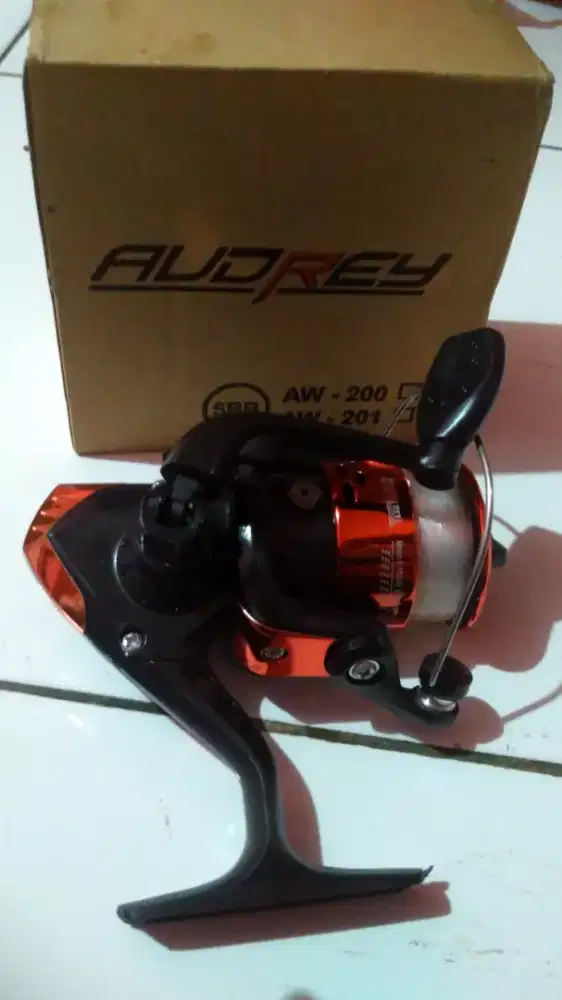 alat pancing satu set