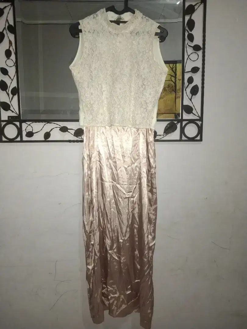 Dress pesta cantik