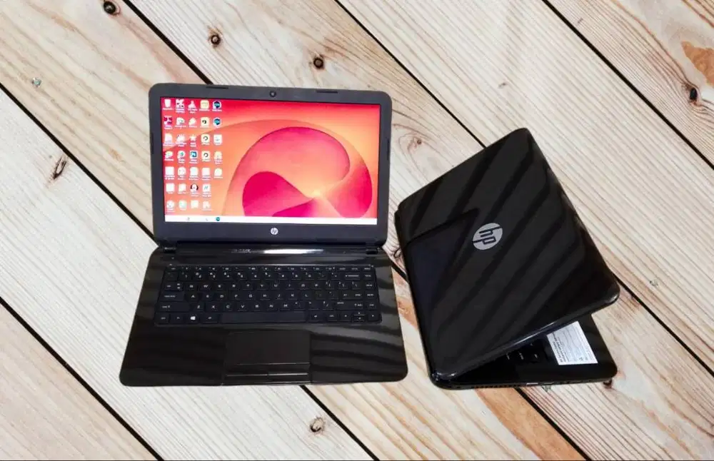 LAPTOP LEPTOP SECOND HP HDD 500 GB 14 INC GENERASI BARU WINDOWS10 ZOOM