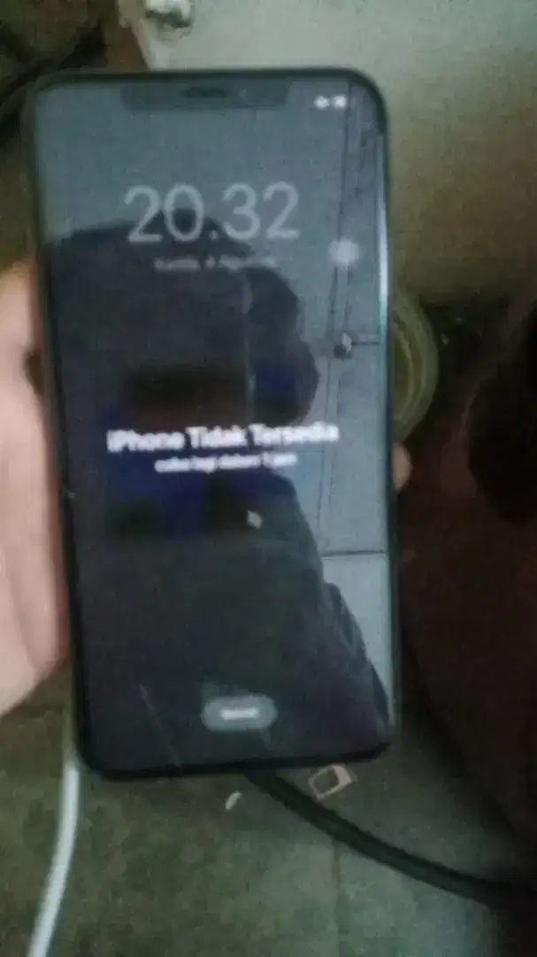 Di beli hp rusak dengan segala kondisi sebagai berikut