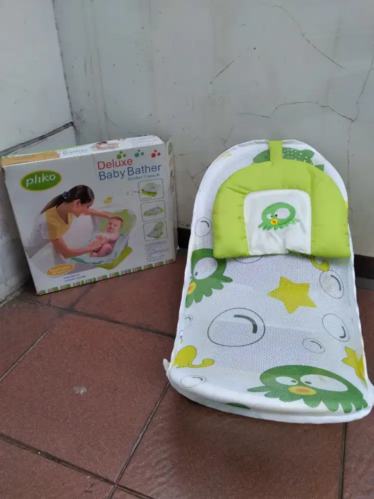 Pliko best sale baby bather