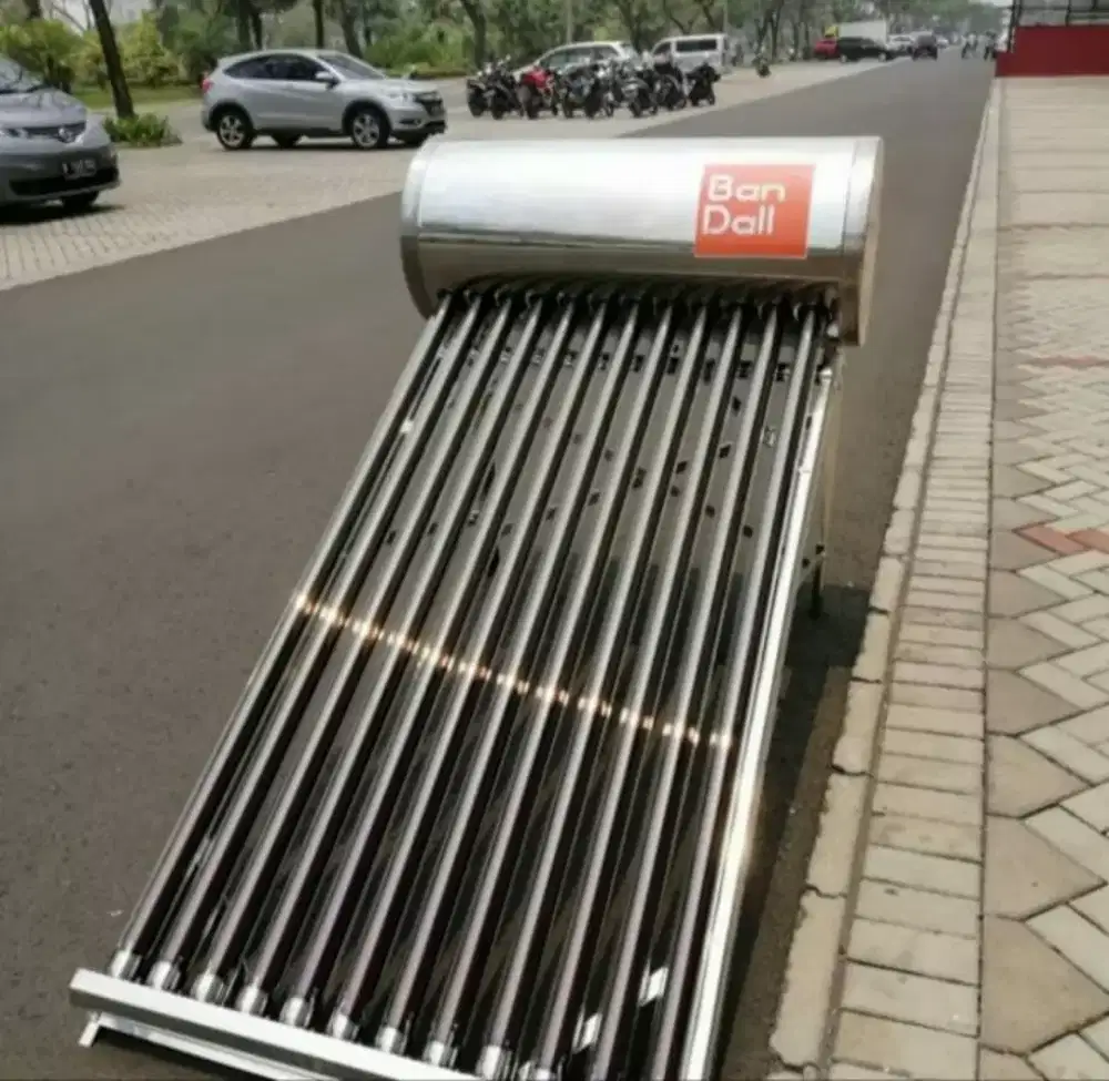 Water heater tenaga surya solar