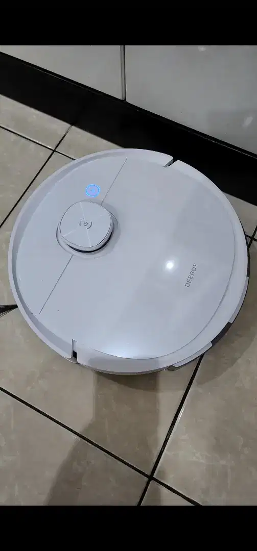 Vacum robot Ecovac Deebot T9 kondisi masih bagus like new 95%