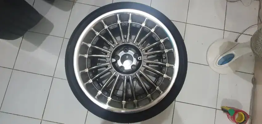 Velg Ring 20 4 biji, cocok buat Mercy dan Toyota