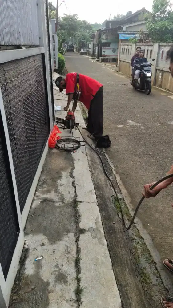 Ahli jasa pelancaran kamar mandi wastafel wc mampet tidak bongkar