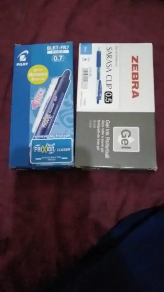 Menampung dan menerima bermacam Atk