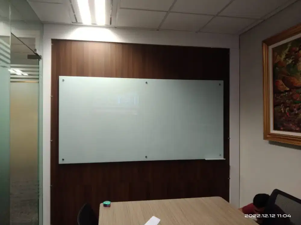 Glassboard / papan tulis kaca UK 120x240 cm Magnetic siap pasang