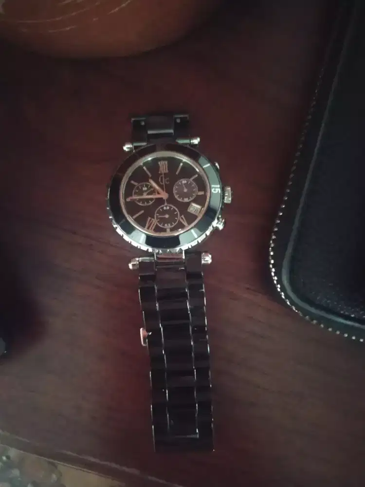 Jam tangan kondisi bagus jarang dipake