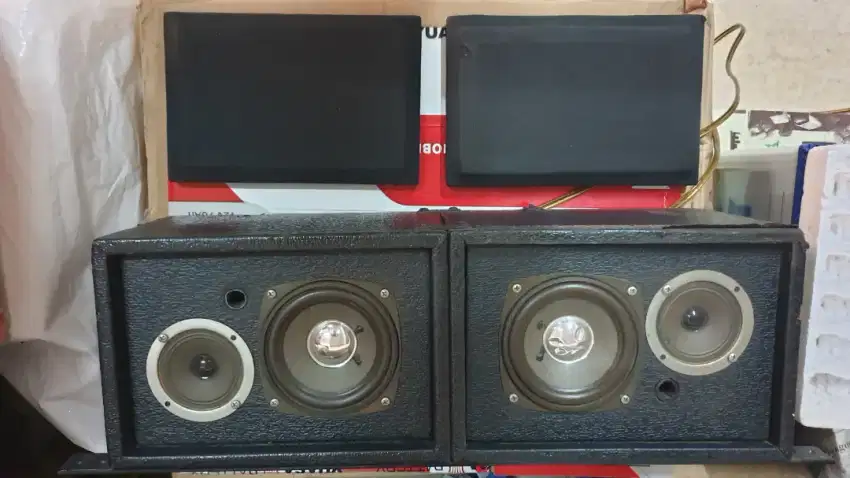 Jual speaker merek Audeck ukuran 4 inch.
