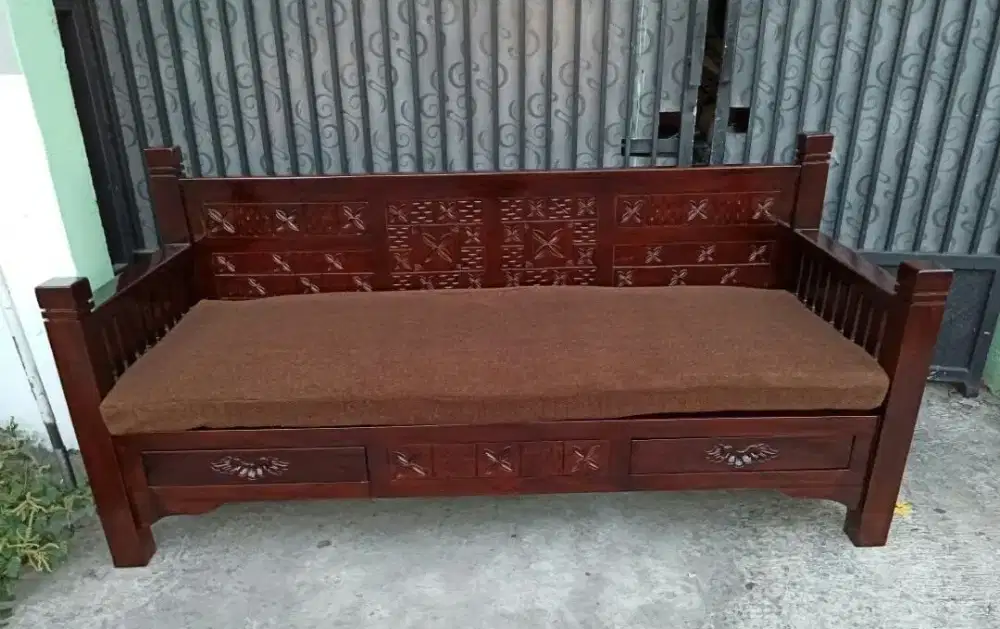 Kursi Bale-Bale Kayu Jati Motif Minimalis 2 Meter Melamic Plus Bekled