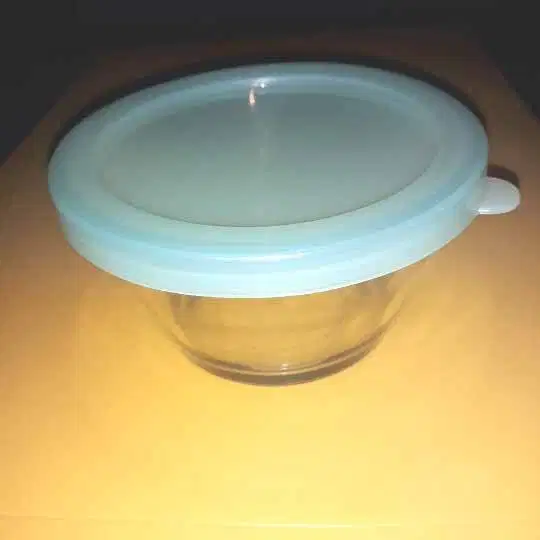 mangkuk kaca 10 cm dengan tutup