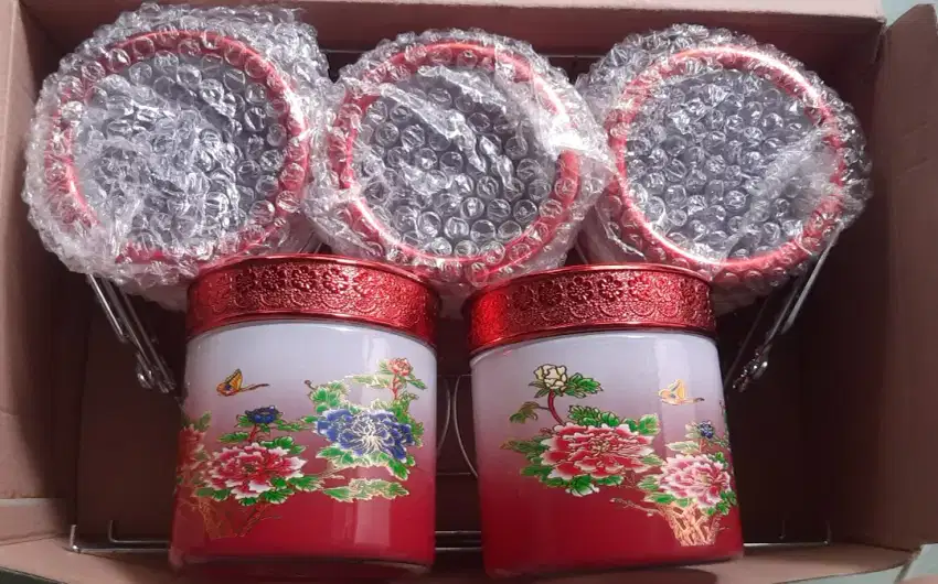 Toples 1 set isi 5 + rak Merah Baru