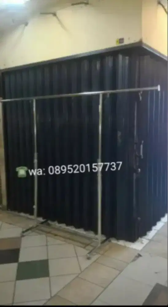 Gawang/gantungan baju celana