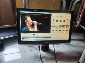 LCD Monitor LG 19inchi layak pakai