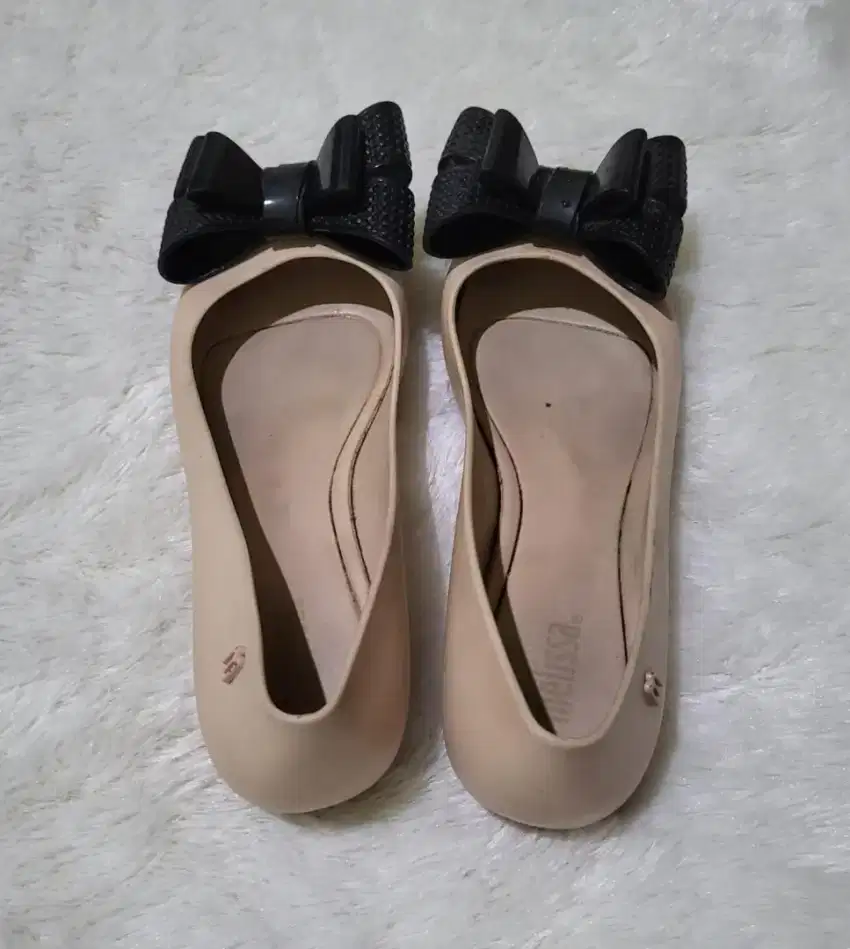 Preloved sepatu wanita melisa size 36