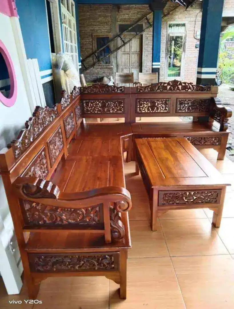 Furniture model kursi tamu minimalis / kursi pojok