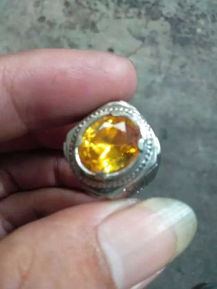 Batu citrine yellow