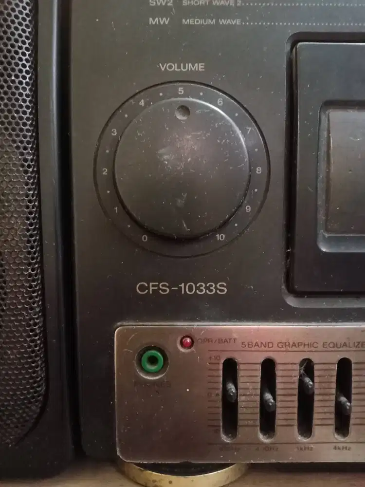 Boombox Vintage SONY 4Band Radio Cassette-Corder CFS-1033S Japan ASLI.