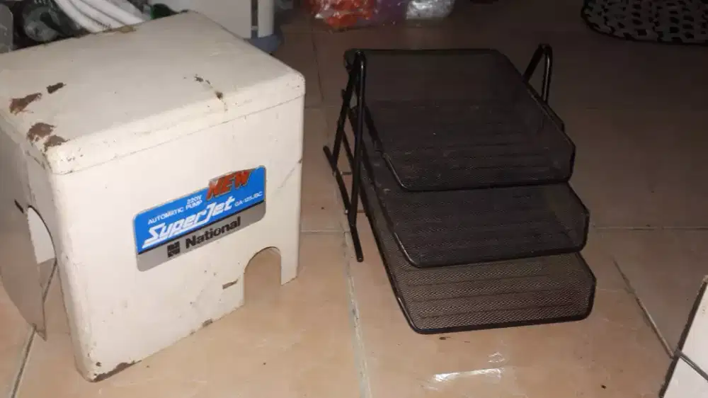 Slhkn plh slh 1 dr tutup pompa air national/rak besi utk arsip dll nya