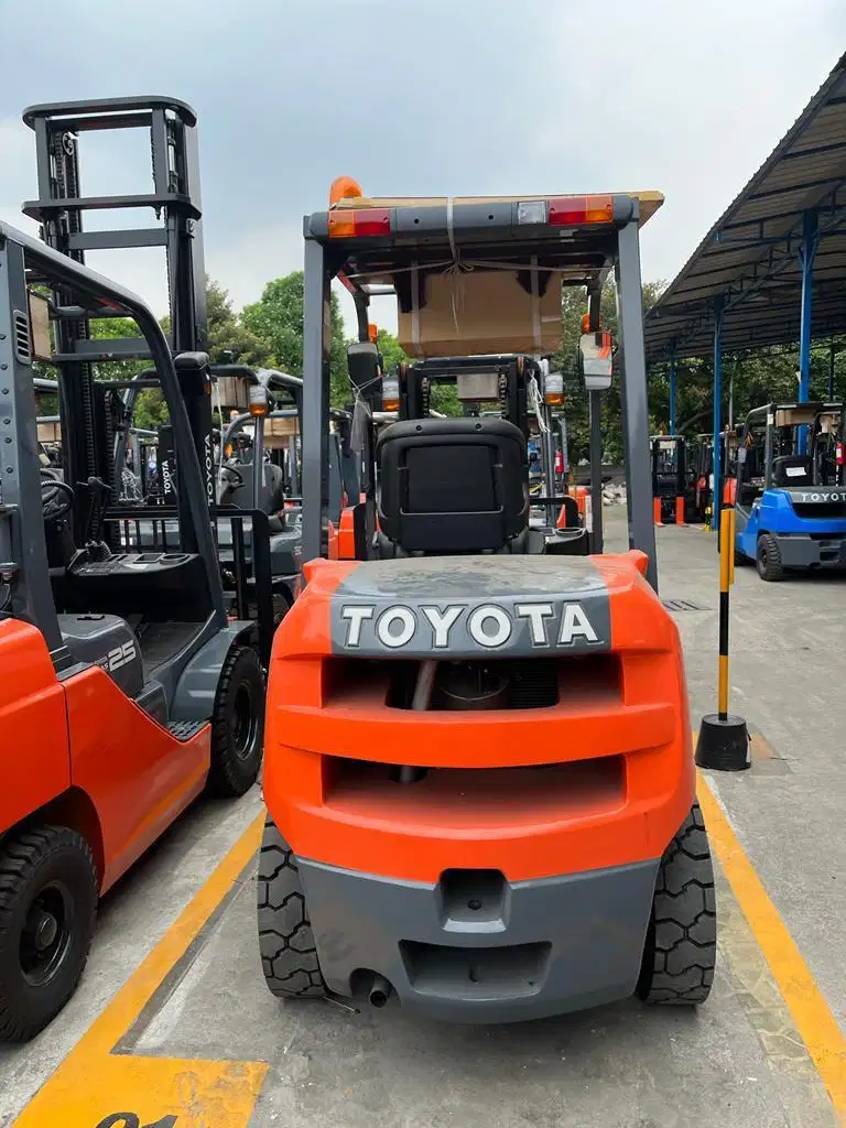 TOYOTA FORKLIFT BARU