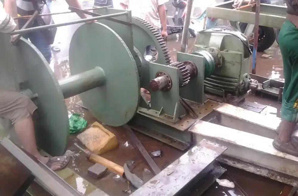 Mesin winc alat tarik