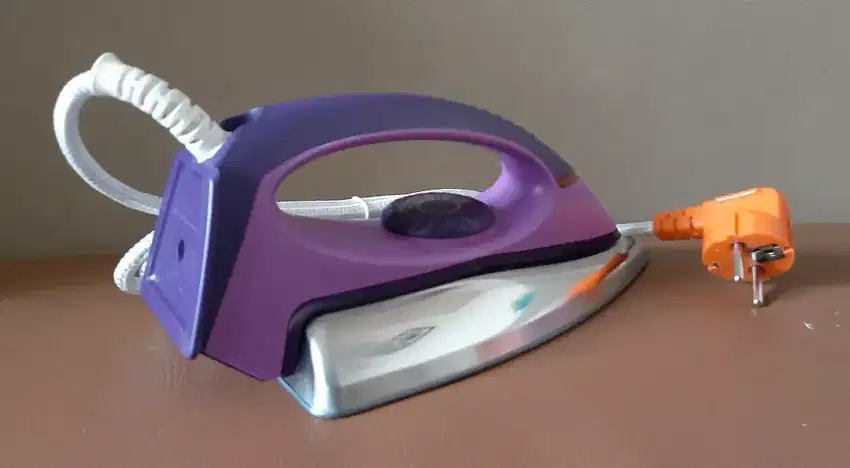 Setrika Turbo EHL 3038 (dry iron)