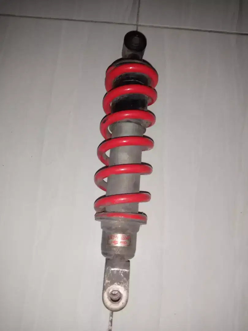 skok belakang CB150R orisinil