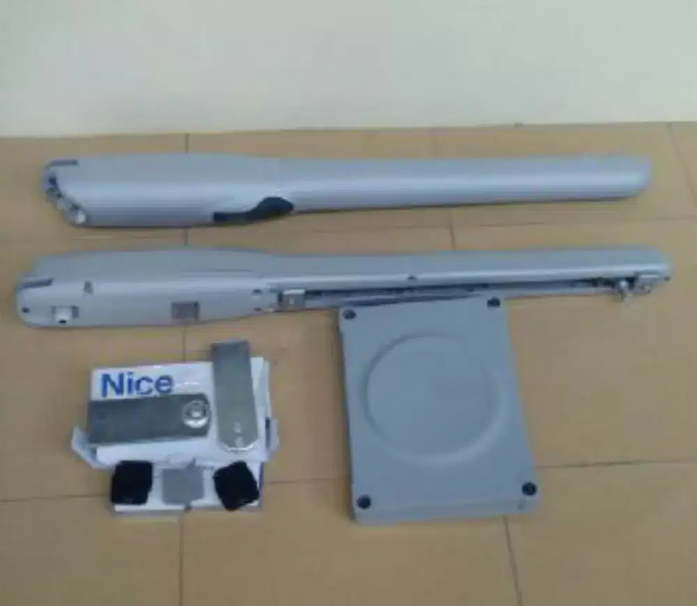 mesin otomatis pagar buka dua pintu pakai remote