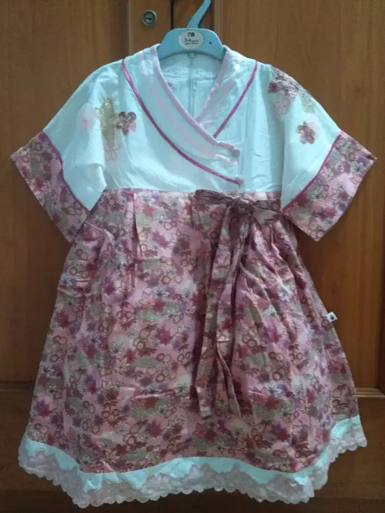 Dress anak ala Korea