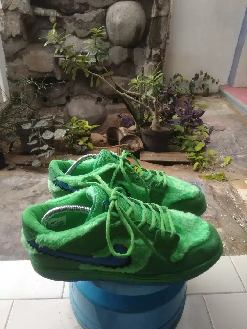 Di jual sepatu Merk: NIKE- X (Langka)