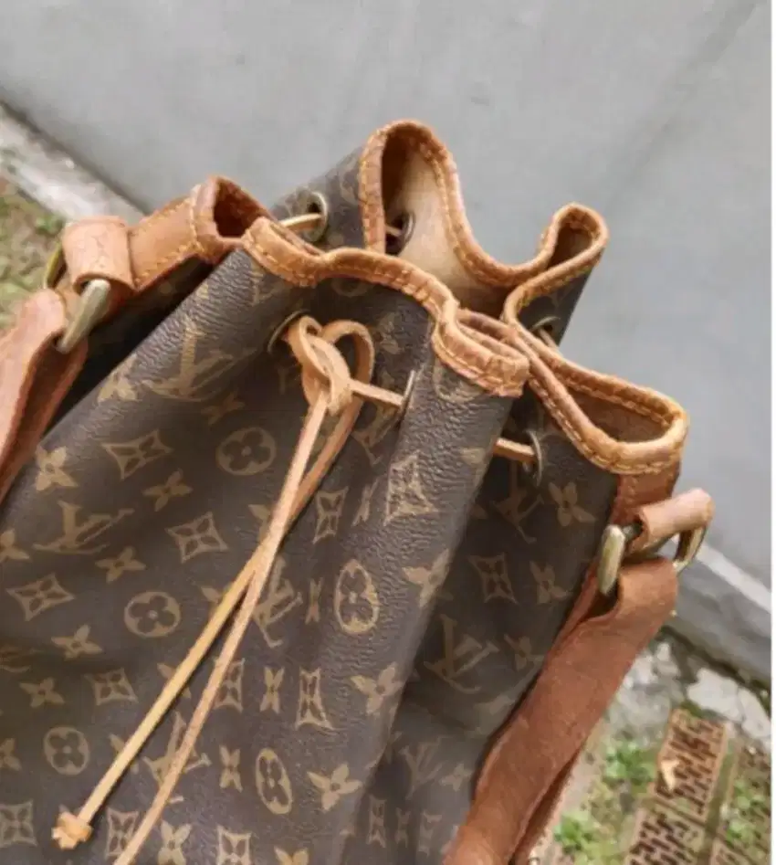 LV Preloved Ori Leather Louis Vuitton