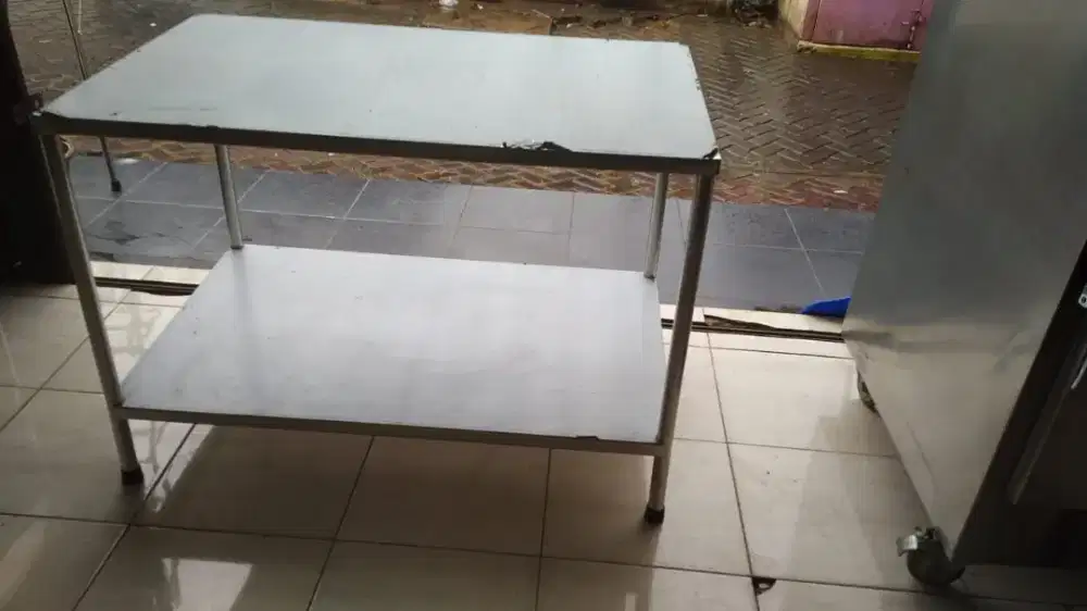 Meja Stainles 2 susun uk.P.110xL.70xT.78 cm