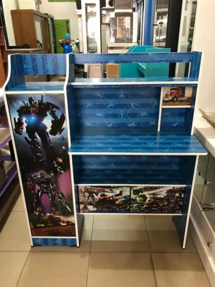 Lemari Belajar Anak Karakter Robot / Meja Belajar Anak Gambar Robot 37