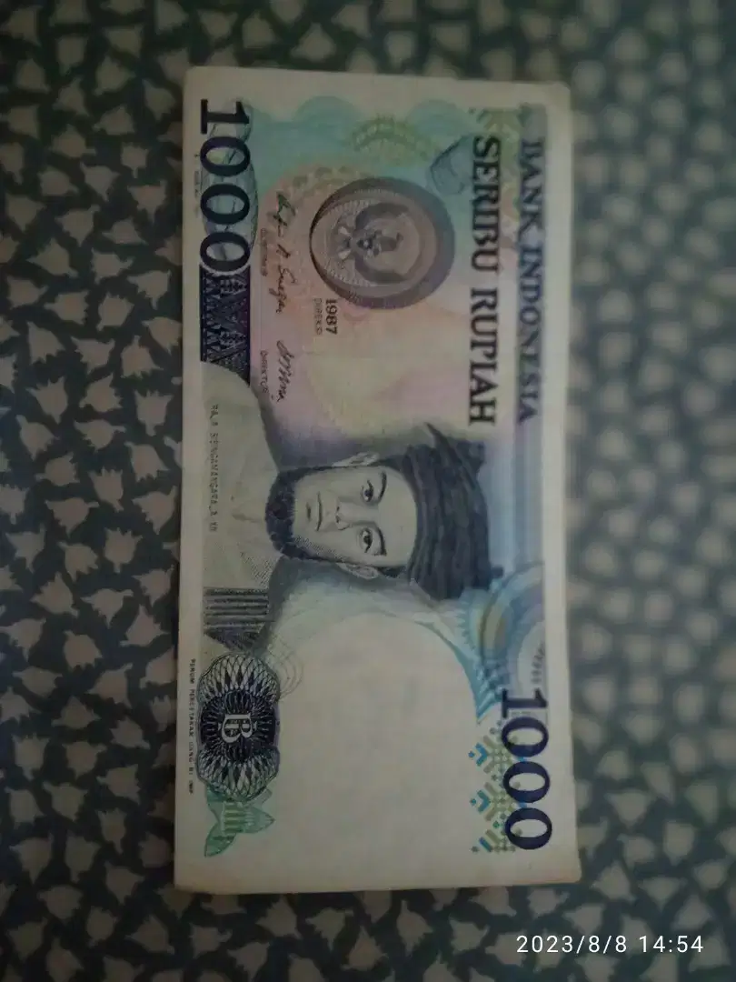 Uang kertas RI tahun 1987 pecahan 1.000,-