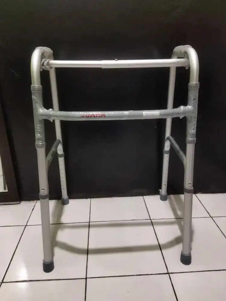 Walker lipat murah mudah dan praktis