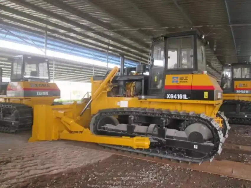 Bulldozer XGMA XG4211L sekelas D85 Komatsu atau Cat D7