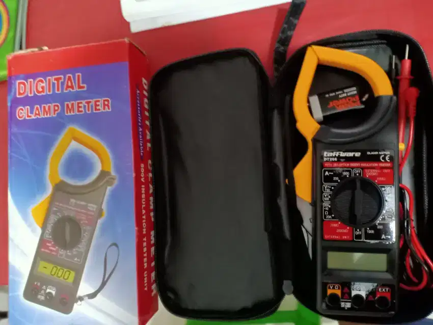 Digital Clamp Meter Taffware 266