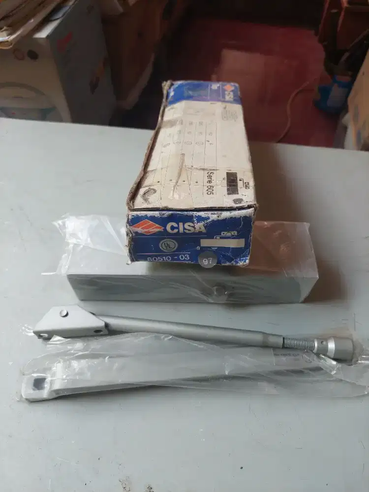 Door Closer ex. Cisa 60510-03(Tanpa does)