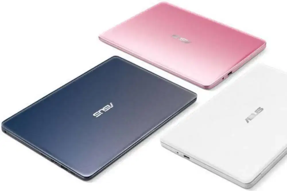 DICARI-DIBELI LAPTOP BEKAS / MACBOOK BEKAS SEGALA KONDISI. DIJEMPUT