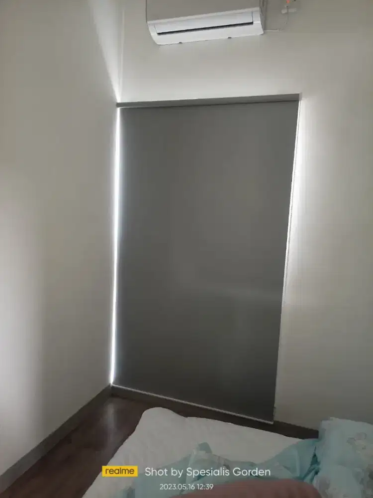 GORDEN RUMAH MINIMALIS ROLLER BLIND