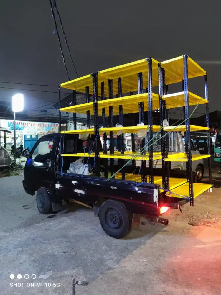 rak besi warna hitam stok banyak pisan