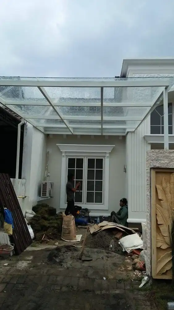 Kanopi kaca bening tempered tebal 8 mm sidoarjo
