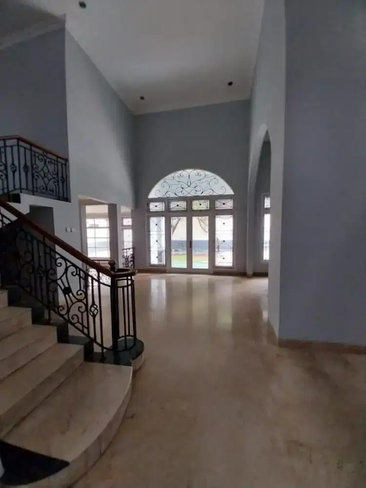 Dijual Cepat Rumah Jl Pejaten Raya Cocok Untuk Usaha/Klinik/Resto/Cafe