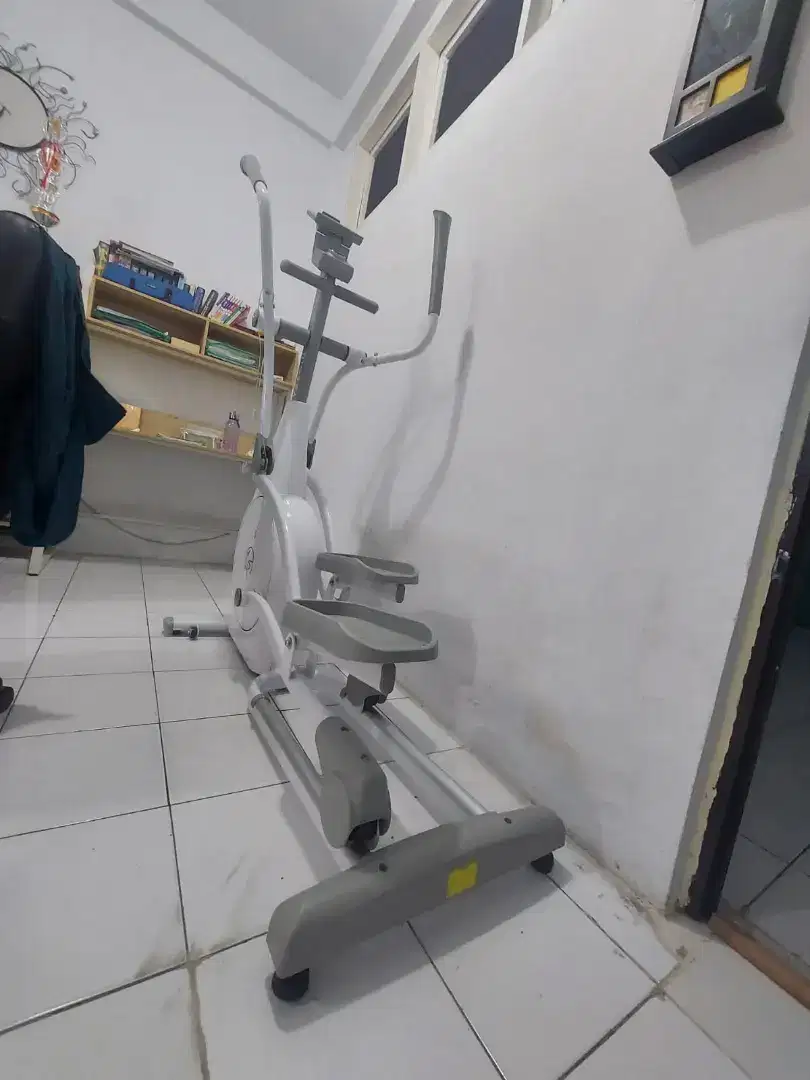 Peralatan fitness YESOUL yg masih baru