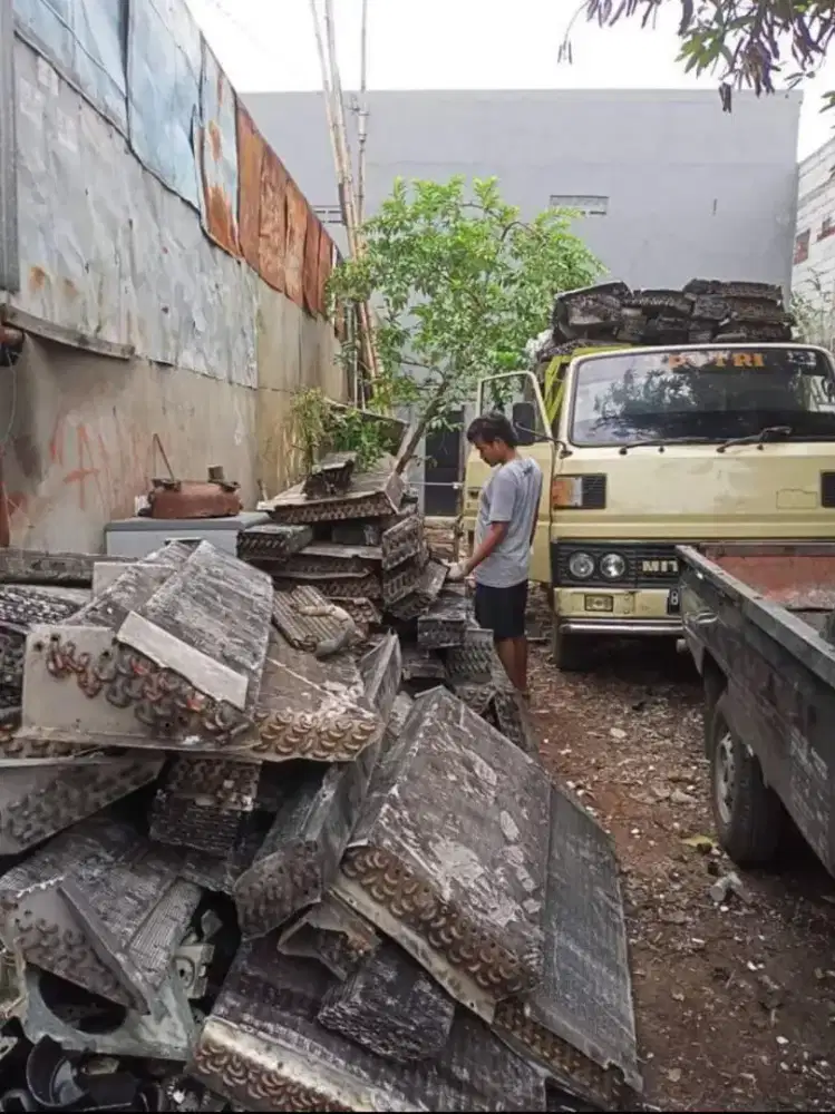 Di cari segala jenis AC rusak bekas gedung, rumah dll