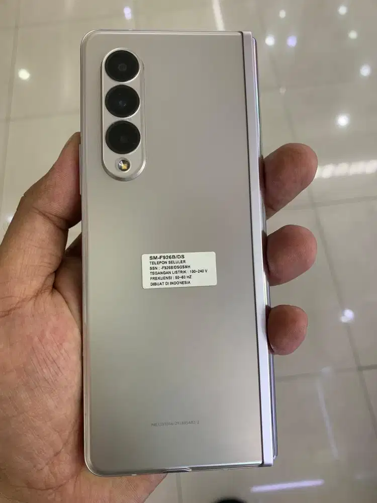 Beli samsung fold 7 6 5 4 baru seken tipe lain jg blh twarin kt beli y