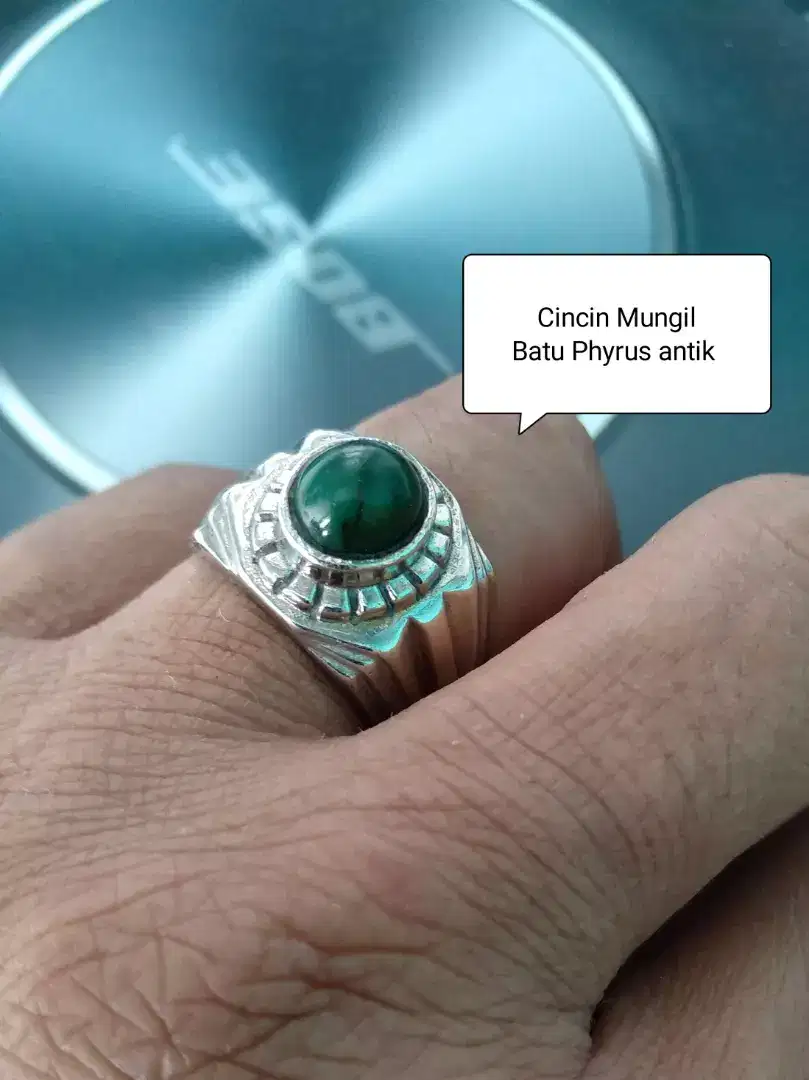 Cincin Mungil antik