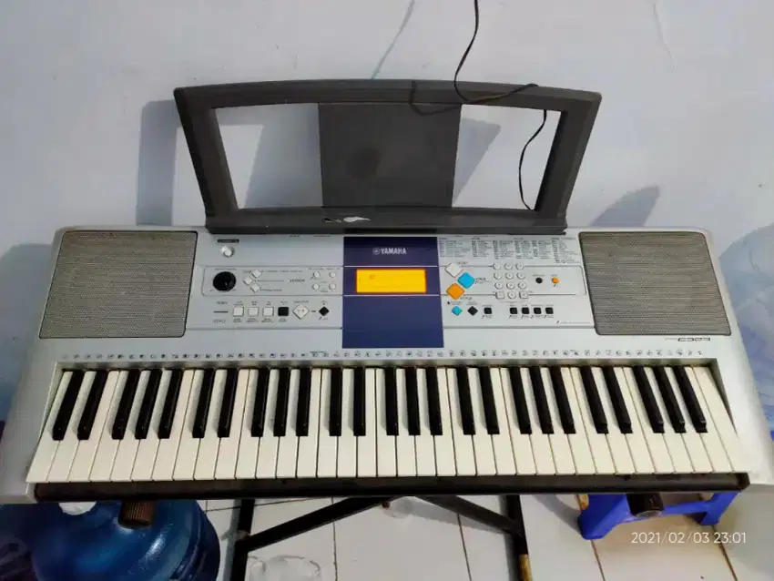 Keyboard Yamaha PSR-E323